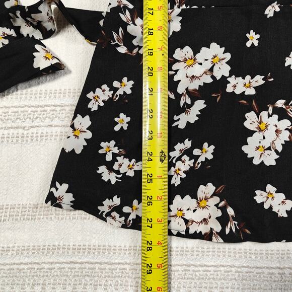 Pure Sugar Black Floral V‑Neck Tie‑Waist Top Size L NEW - Picture 5 of 8